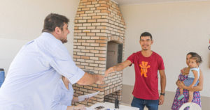 Chaves entregues aos proprietários do imóvel